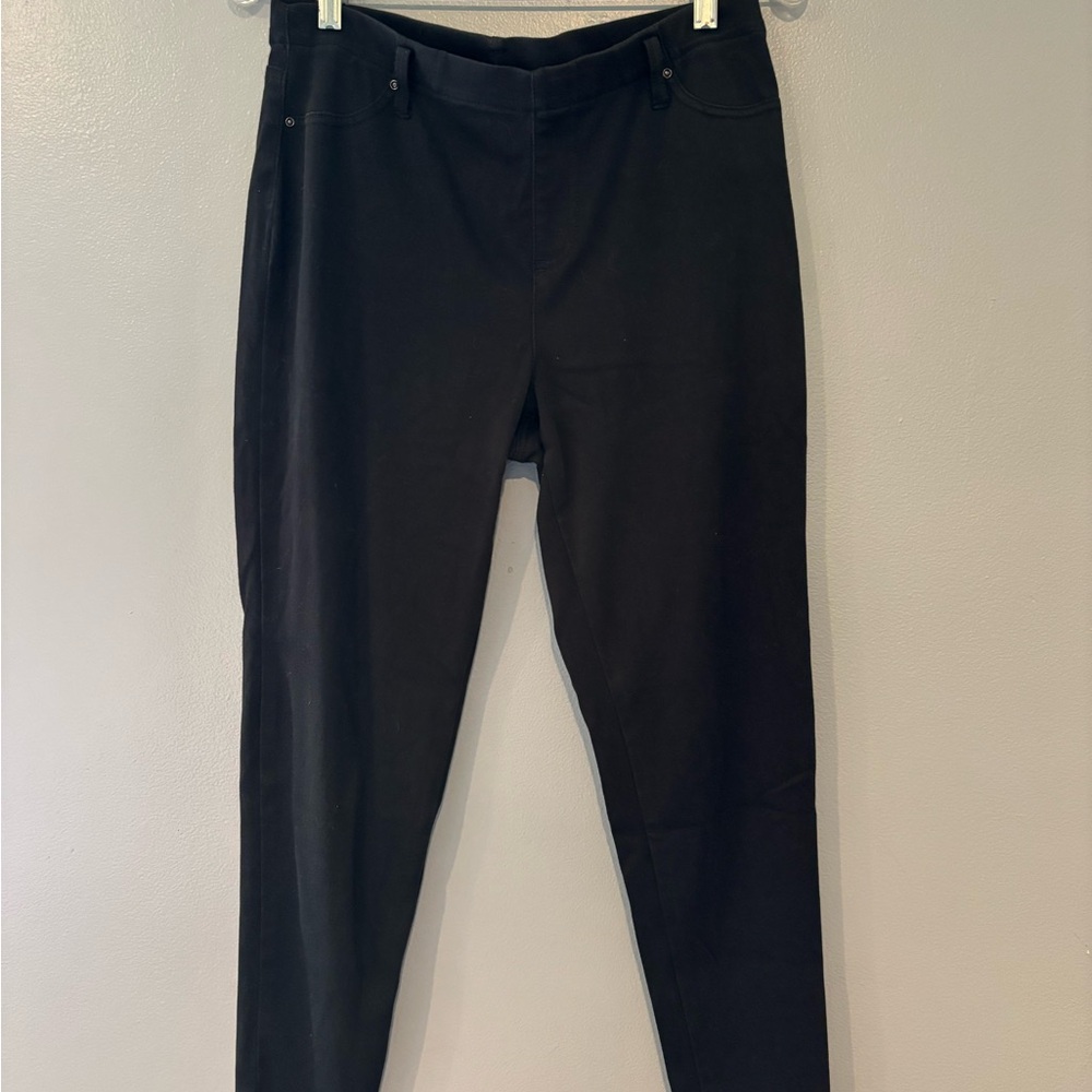 Time and Tru Women's Black Skinny Pants